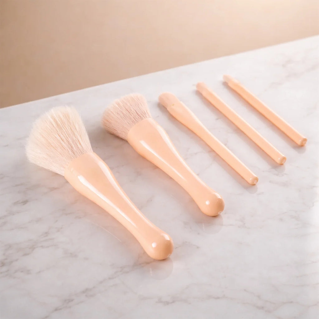 5-in-1 Makeup Brush Kit with Mirror – Compact & Portable Beauty Brush Set for Women